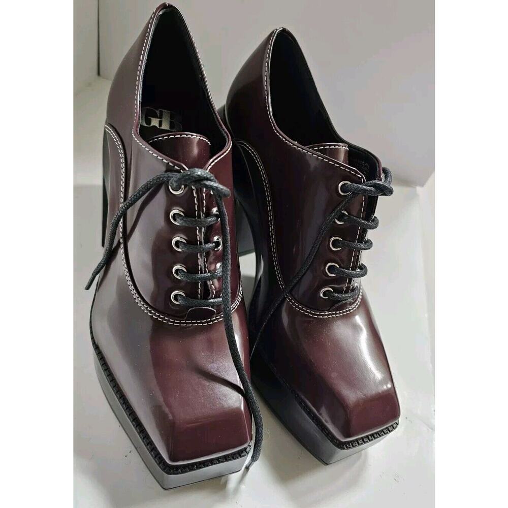 Gianni Bini Women's Mazzen Oxford Brown Size 8